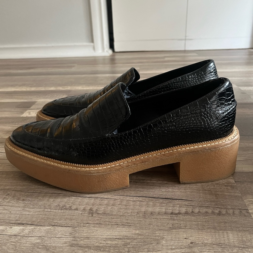 FREDA SALVADOR CAREY HEELED LOAFERS, BLACK SIZE 10.5